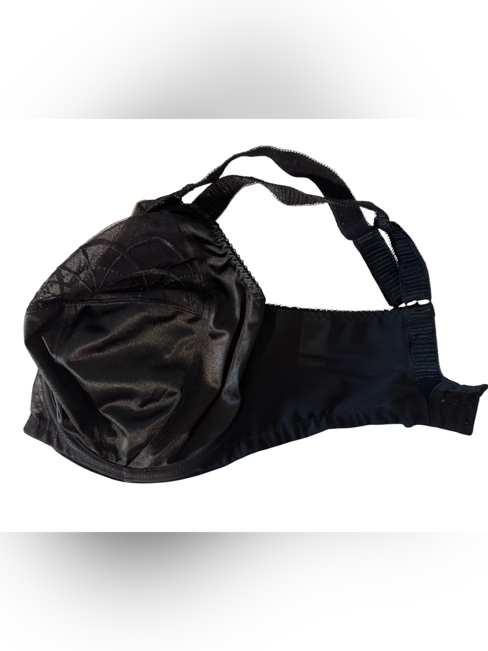 Elomi Classic Black Bra size 36I (6d’s)